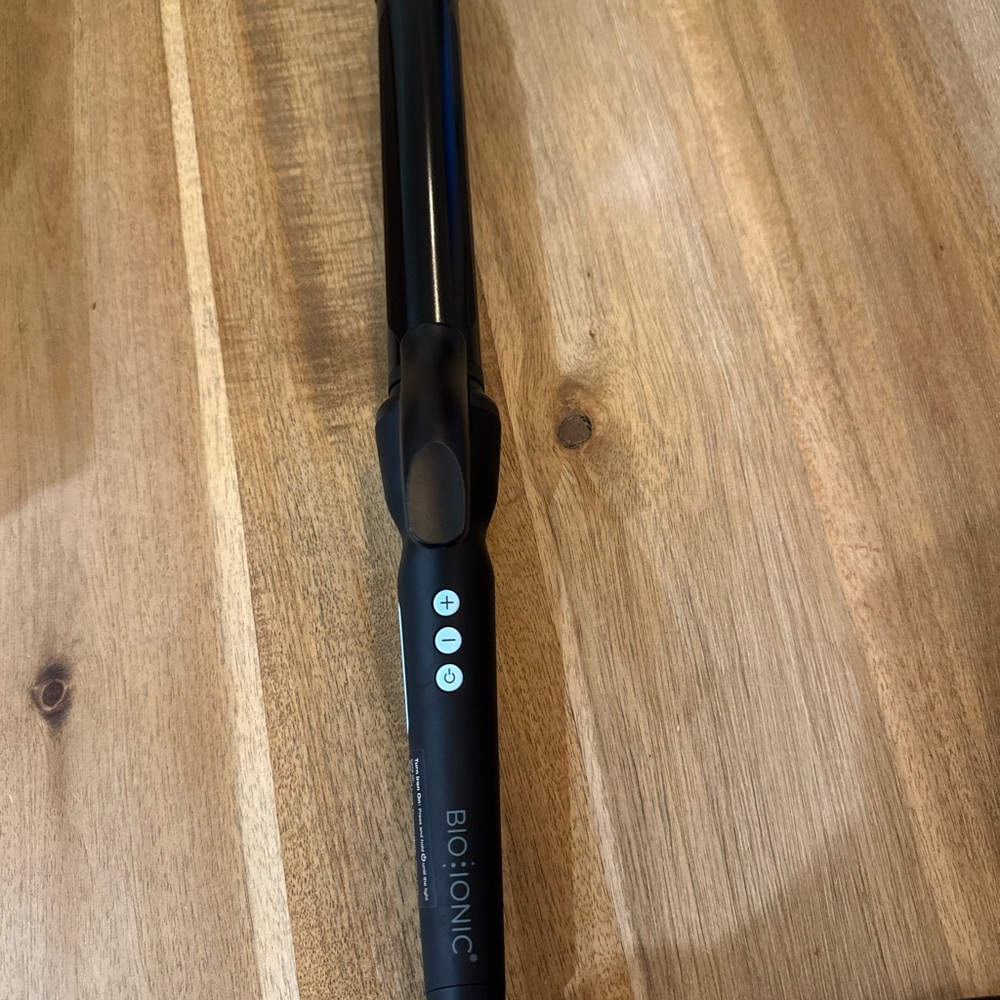 Bioionic Curling Iron - Picture 2 of 2